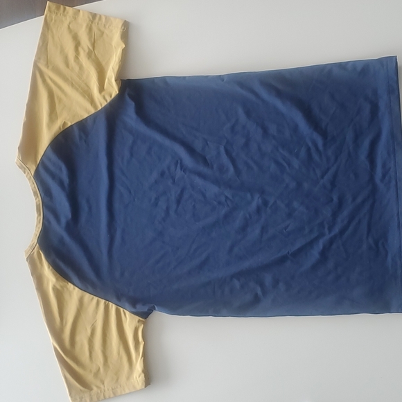 Nike Fit T-shirt/Milwaukee Brewers Jersey - Picture 3 of 4